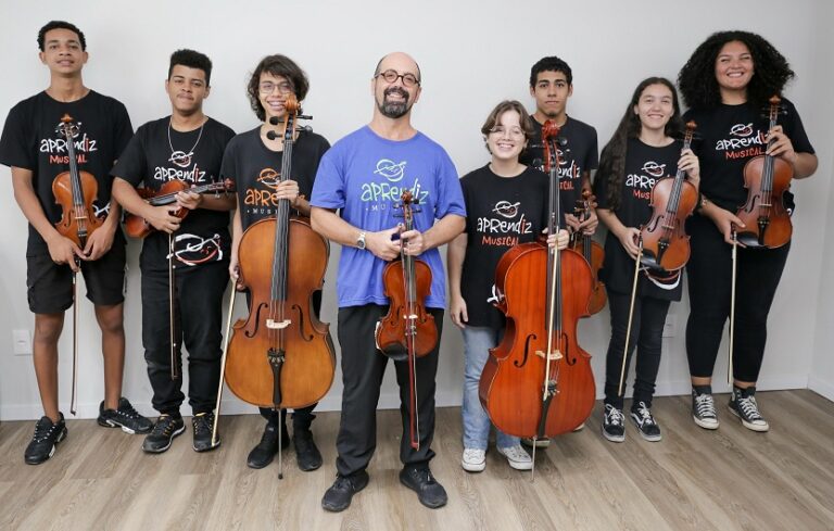 Octeto da Camerata de Cordas do Aprendiz Musical - 1