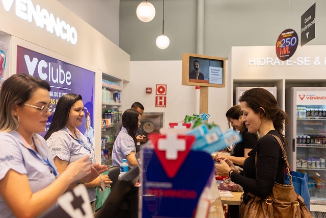 VENANCIO INAUGURA PRIMEIRA LOJA EM CABO FRIO E ABRE 19 VAGAS DE EMPREGOS