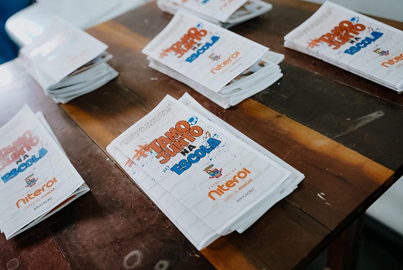 programa contra evasão escolar - EDUCAÇÃO