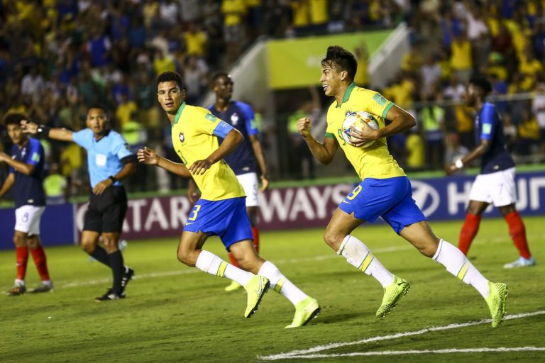 Brasil e França se enfrentam pela semi-final da Copa do Mundo Sub-17