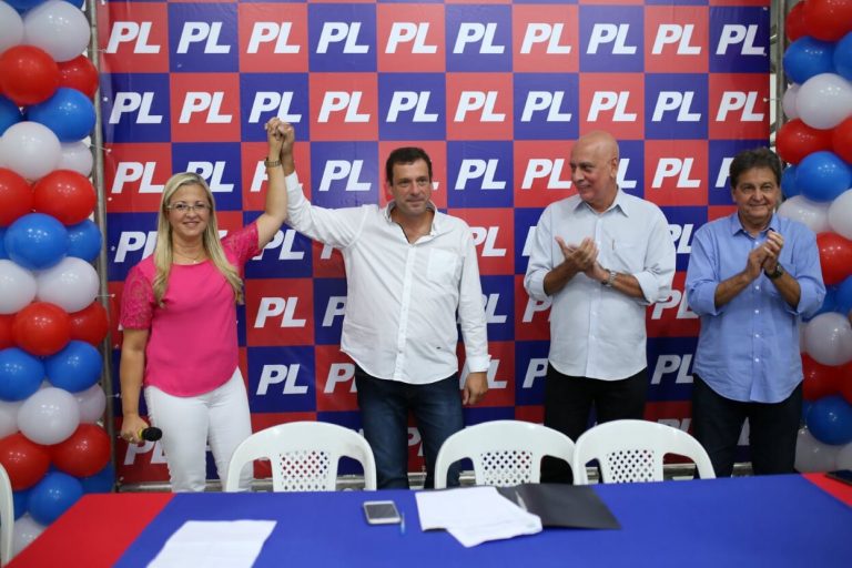 Acabou a dúvida Zilmara é candidata a prefeita do PL em Silva Jardim (4)