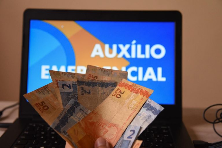 fraude no auxilio emegencial