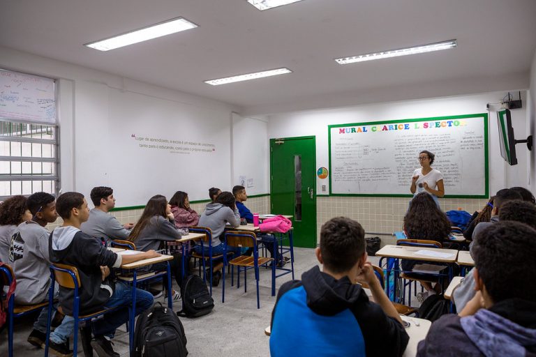 551204092019 Escola Estadual Chico Anysio-9166-XL