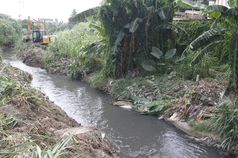 limpeza de canal