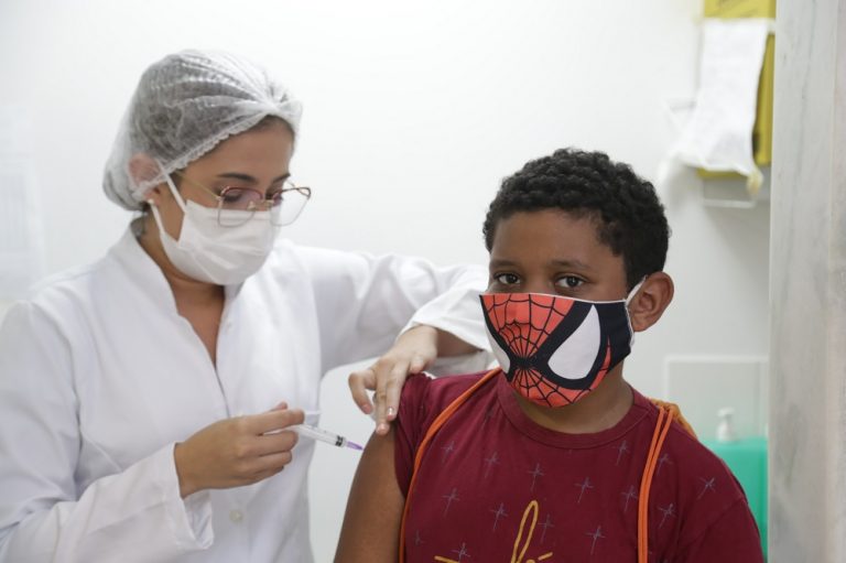 Vacinação Infantil - Covid 19 - Matheus - Foto Renan Otto