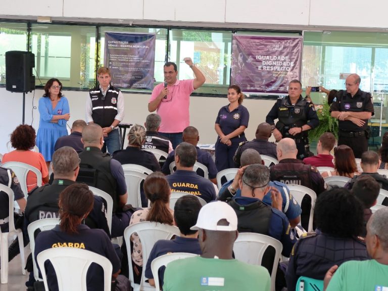 Capacitação para combate à violência contra a mulher - Foto Luiz Carvalho