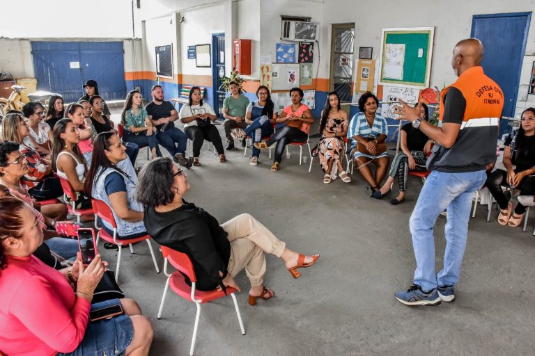 Defesa Civil promove curso de primeiro socorros a educadores de Itaboraí (1)