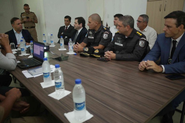 secretario rodrigo neves em reunião do GGIM 03