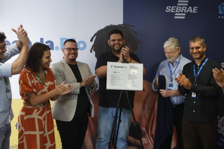 William Rodrigues e Tito Ryff inauguram estação do Empreenda.Rio no Planetário