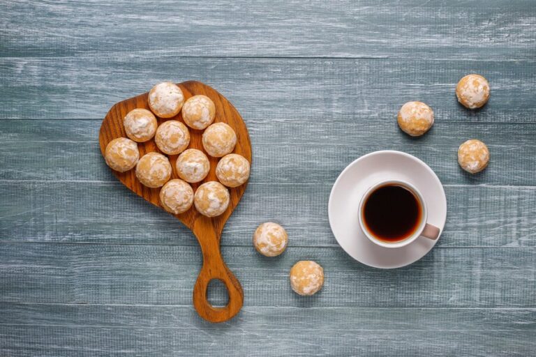 Bolinho-de-Chuva-com-mel (1)