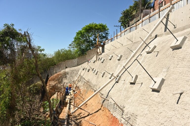 Leonardo Simplicio - obras Palacio Inga (2)