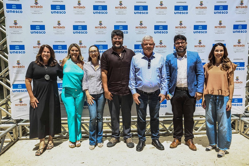 Prefeito Axel Grael participa de seminário da UNESCO + Prefeitura de Niterói