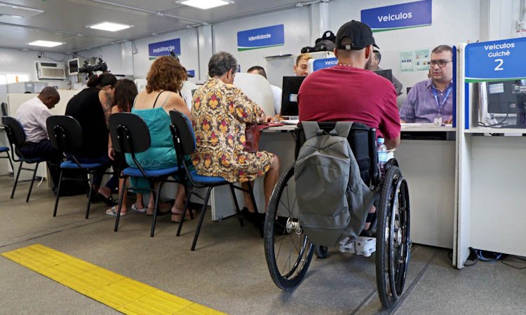Detran RJ - Agendimento a pessoas com deficiência
