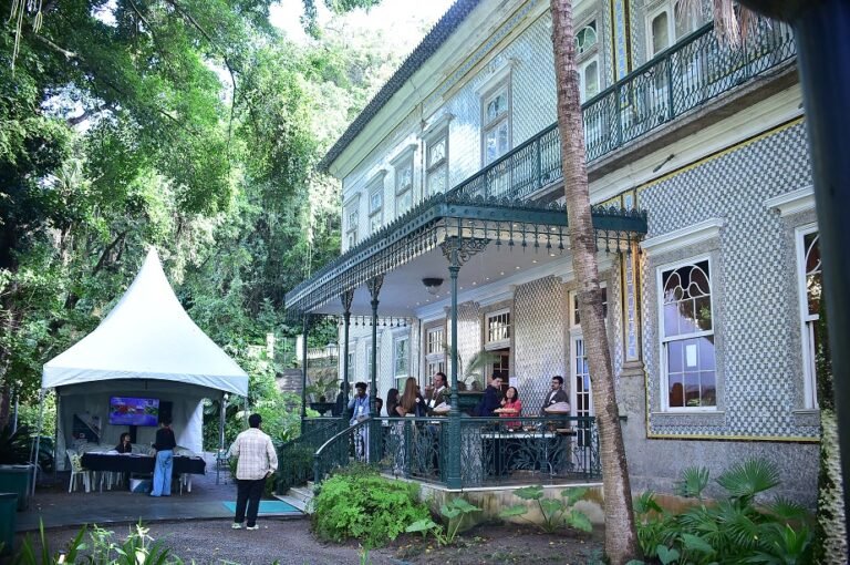 BRICS Press Meeting - Claudio Fernandes 1