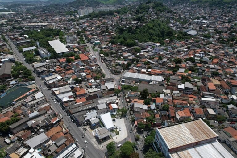 Leonardo Simplício - Rua Craveiro Lopes