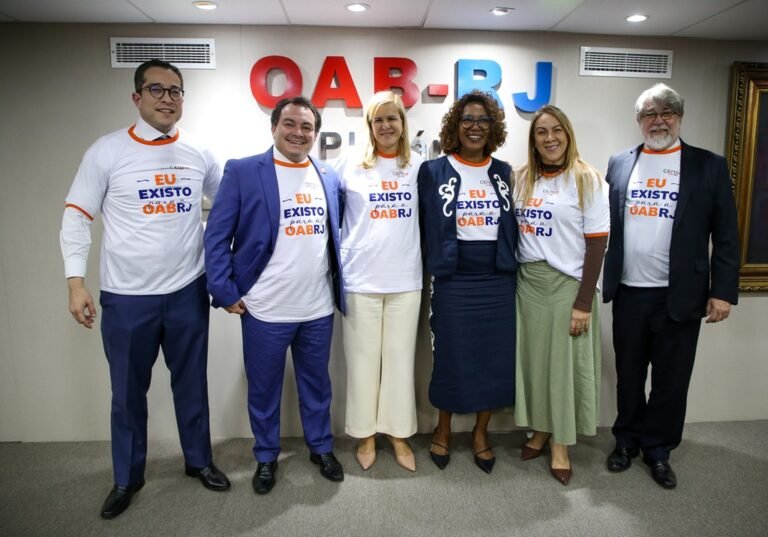 a_seccional_acaba_de_lancar_o_censo_eu_existo_para_a_oabrj_iniciativa_pioneira_que_promete_transformar_a_forma_como_a_instituicao_elabora_suas_politicas_internas_15