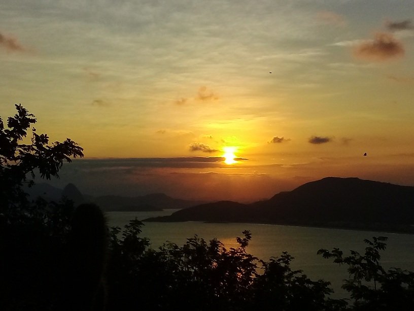 Morro das Andorinhas pôr do sol