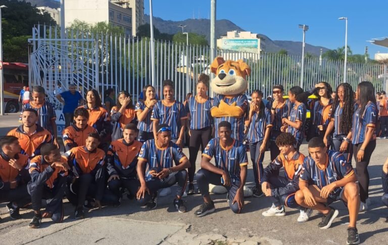 6c189f67-d8d4-40fb-8fbd-79d200b95540