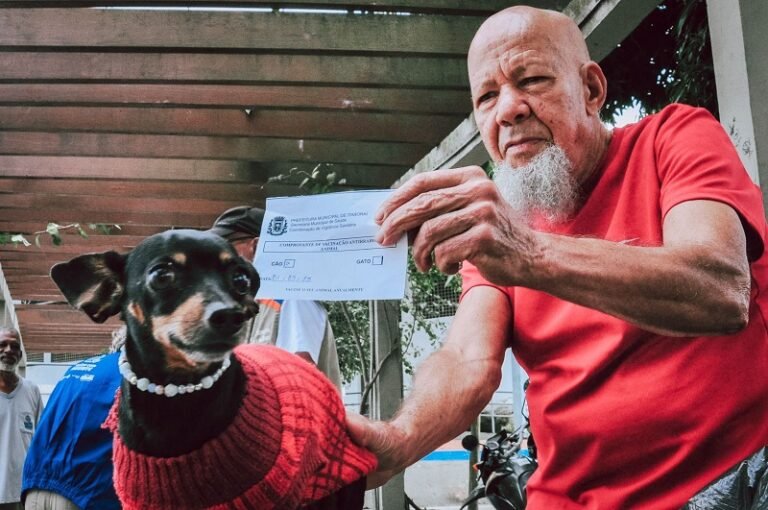 Itaboraí imuniza mais de 4 mil animais em 15 dias de Campanha de Vacinação Antirrábica