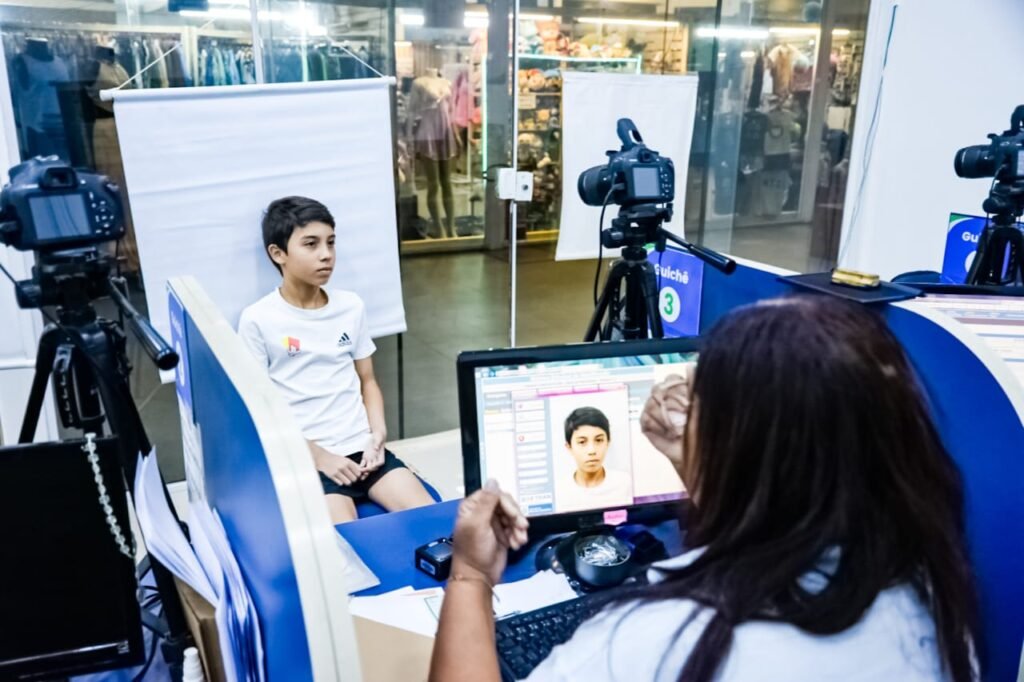 Detran RJ - Carteira de Identidade Nacional (CIN) (1)