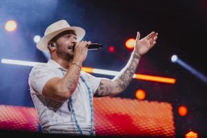 2a96e542235a349b2c9354b31960f9c5_medium