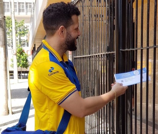 Correios - serviço de entrega de documentos