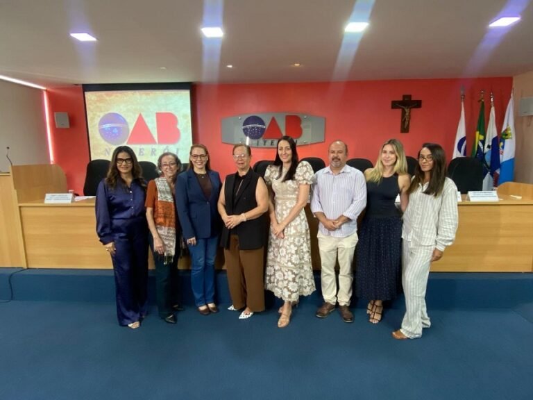 I FÓRUM DE DIREITO DO TURISMO FÁBIA TRENTIN 2