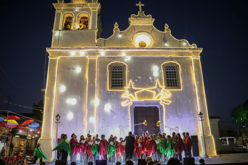 Natal ItaLuz 2025 Fé e tradição marcam a noite com Auto de Natal e Coral na Praça do Centro 2