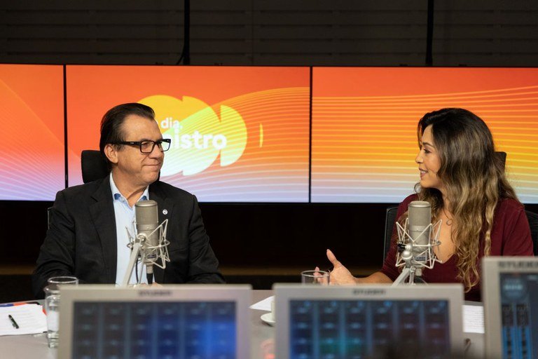 3xQmOzUmYwUWN6InYu02b