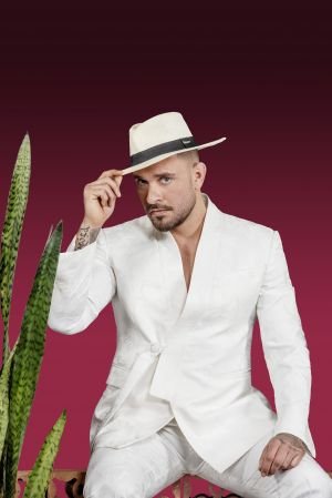 6209a5f8109386230df73c5249563f8b_medium