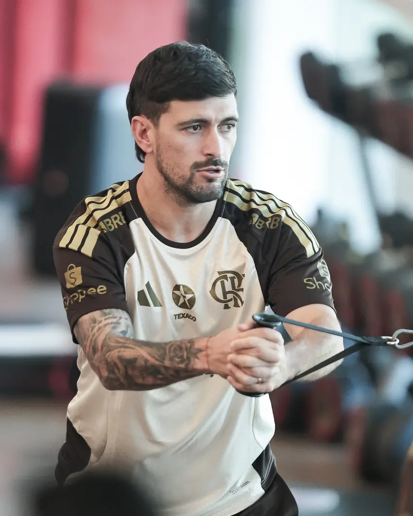 Arrascaeta-Flamengo-1537x1920