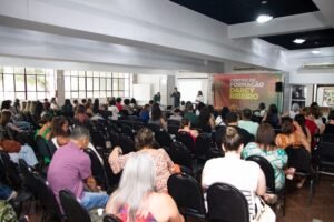 Ciclo de formações para docentes e pedagogos da rede municipal - Foto Divulgação - Leonardo Fonseca