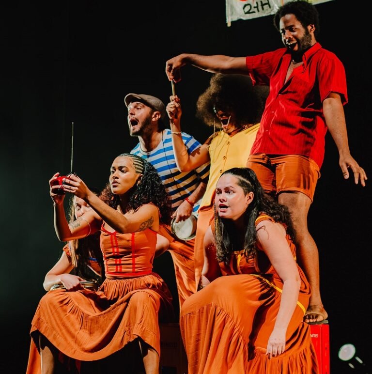 TERESAS. TRUPE SILVAS. ANY DUARTE.