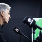 20260305-033551-1-11-renato-gaucho-em-apresentacao-no-vasco---foto-matheus-limavasco