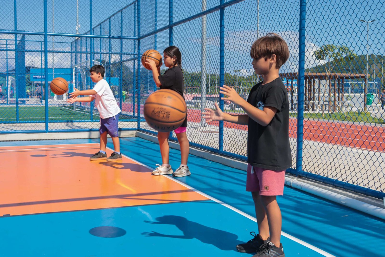 94328283-c4f5-4883-b3ce-5c1bea9f8c1d