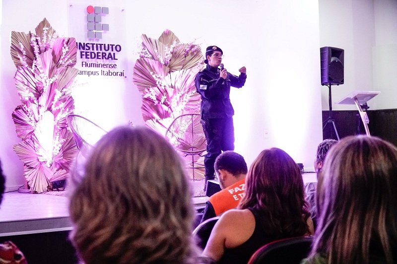 Encontro reúne servidoras e celebra a força das mulheres na administração municipal de Itaboraí