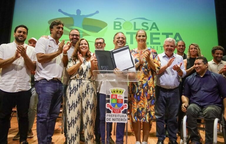 Lançamento do Bolsa Atleta - Evelen Gouvêa (2)