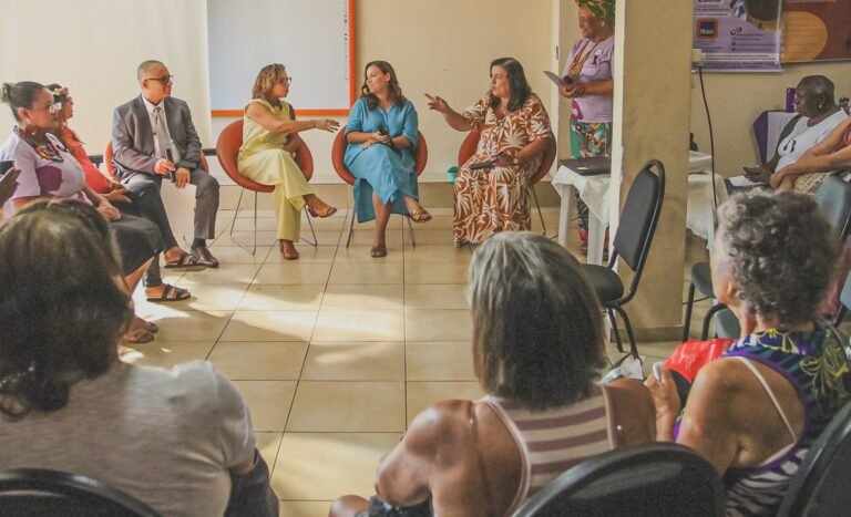 Rosa de conversa com a presença da Fernanda Sixel