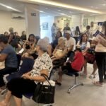 A sala de espera dos consultórios teve grande movimento durante todo o dia