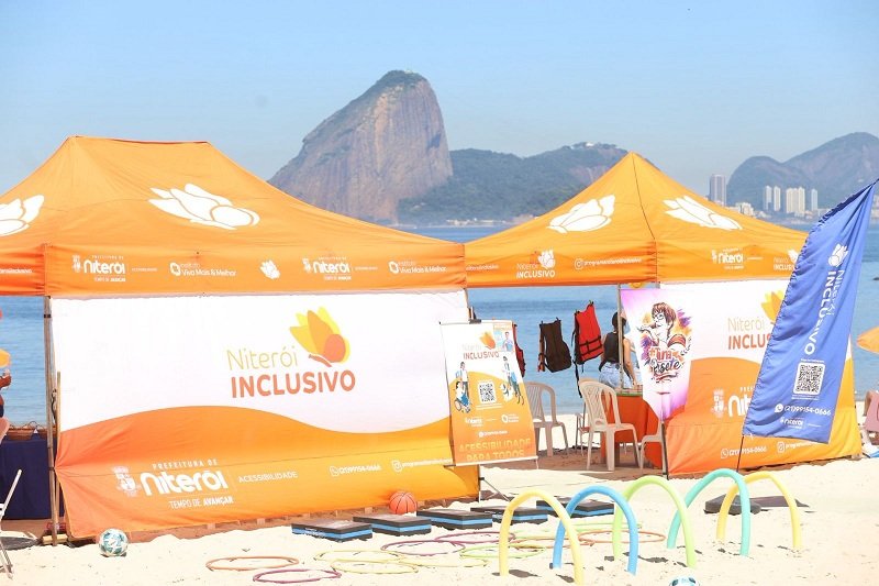 Lucas Benevides - praia sem barreiras Icarai (2)