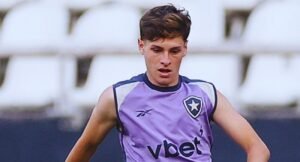 Montoro-treino-Nilton-Santos-Vitor-Silva-Botafogo