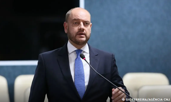 O governador em exercicio do Ri Ricardo Couto FotoDivulgação Gil Ferreira