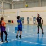 Novas turmas do Projeto Viva Vôlei iniciam aulas no Ginásio Esportivo de Itaboraí