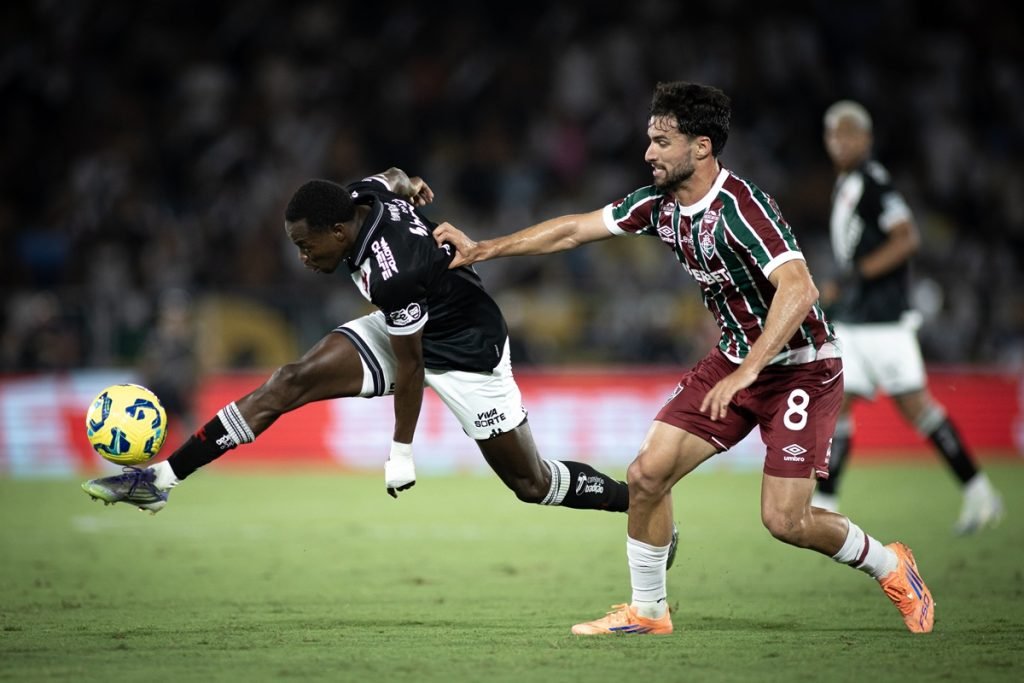 andres-gomez-vasco-martinelli-fluminense-copa-do-brasil-2025-maracana-1024x683