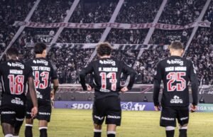 marino-hinestroza-lucas-freitas-nuno-moreira-hugo-moura-olimpia-x-vasco-sul-americana-2026-2-1024x660