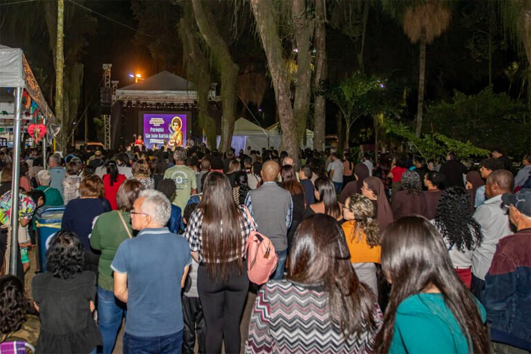 Festa de São João Batista. Praça Veríssimo de Mello, Macaé/RJ.
