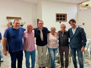 Eduardo Paes com Valmir Lessa - Divulgação