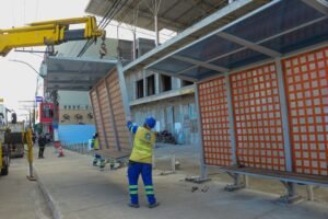 Novos pontos de ônibus entram em funcionamento no Centro de Itaboraí e garantem mais conforto à população (2)