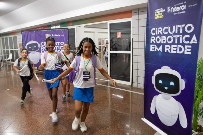 Circuito Robótica em Rede leva inovação e robótica para estudantes da Rede Municipal de Educação - Foto Leonado Fonseca