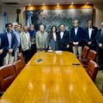 Em encontro com segmentos da economia azul, prefeito Rodrigo Neves anunciou uma nova etapa da obra de dragagem do Canal de São Lourenço (3)